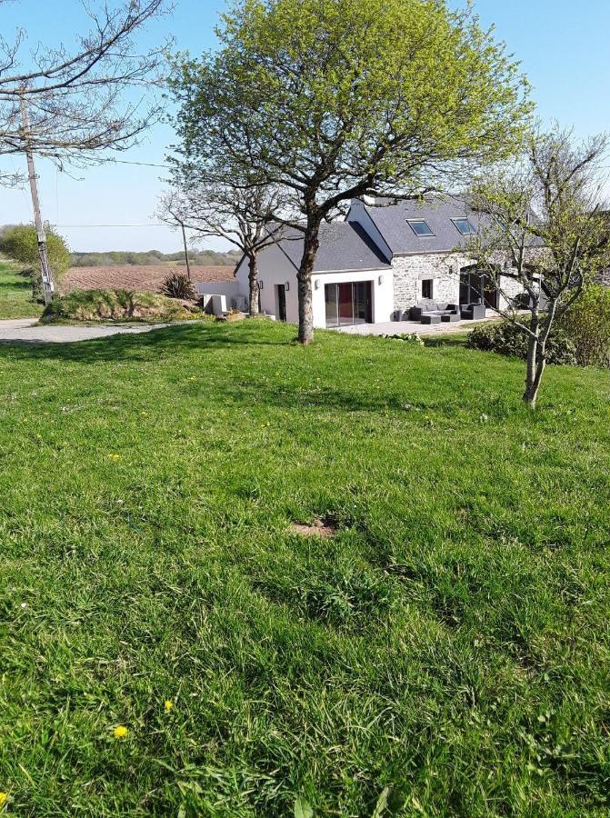Gite De Rosvern Commana Exterior photo